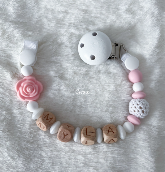 Attache tétine perles tricot blanche et fleurs rose