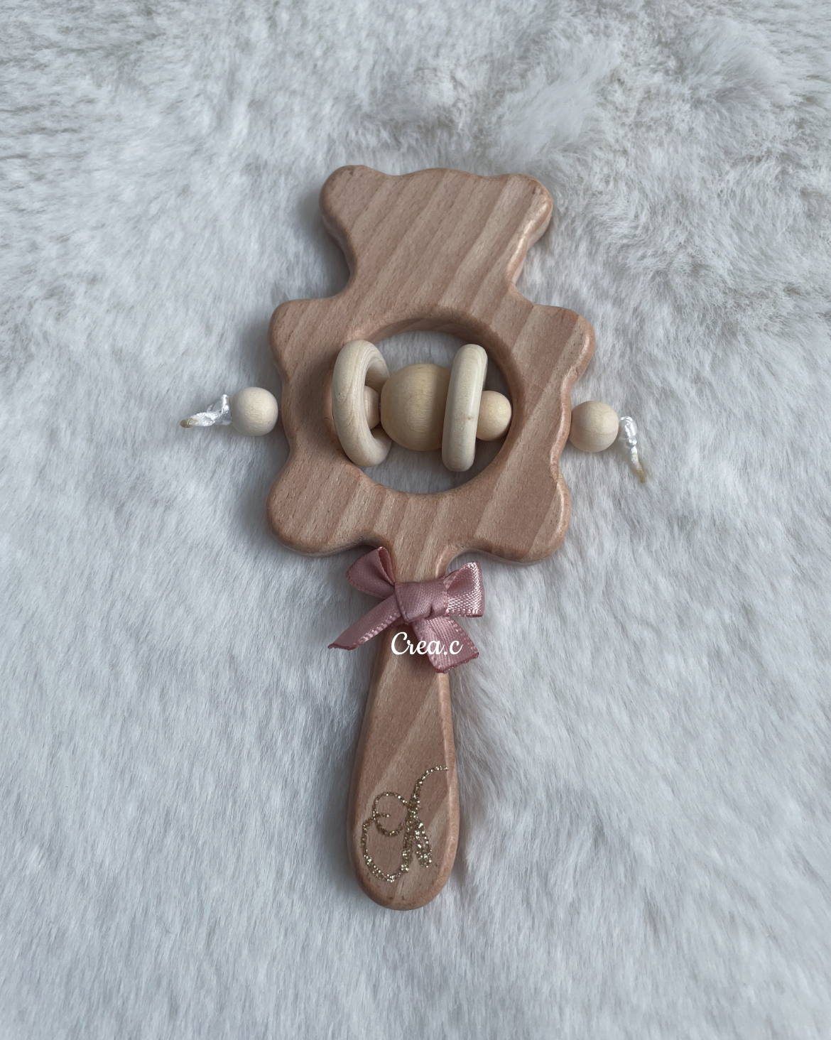 Hochet en bois à personnaliser avec l'initiale