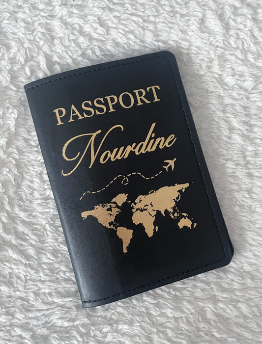 Protège passeport noir et doré