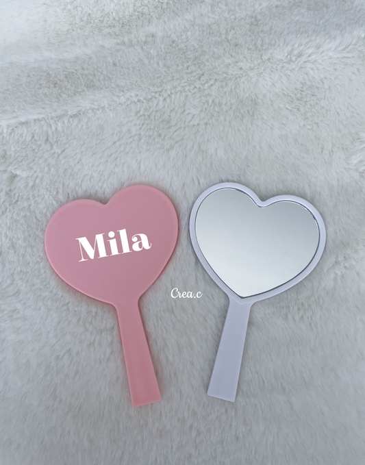 Miroir girly coeur à personnaliser avec le prénom