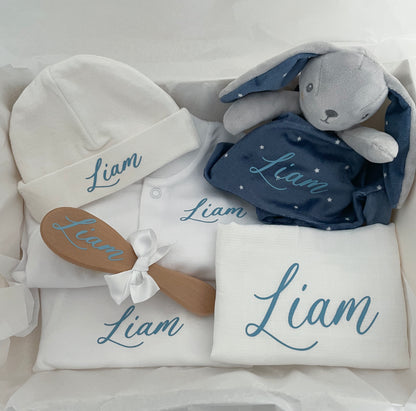 Coffret de naissance première tenue, doudou et bonnet à personnaliser