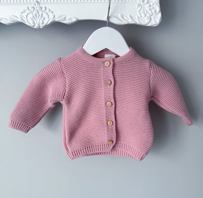 Barboteuse bébé en maille avec nœud & prénom – Taille 0-3 mois